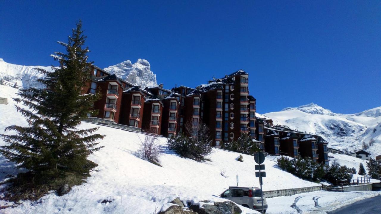 Giomein Sporting Red House Breuil-Cervinia Ngoại thất bức ảnh