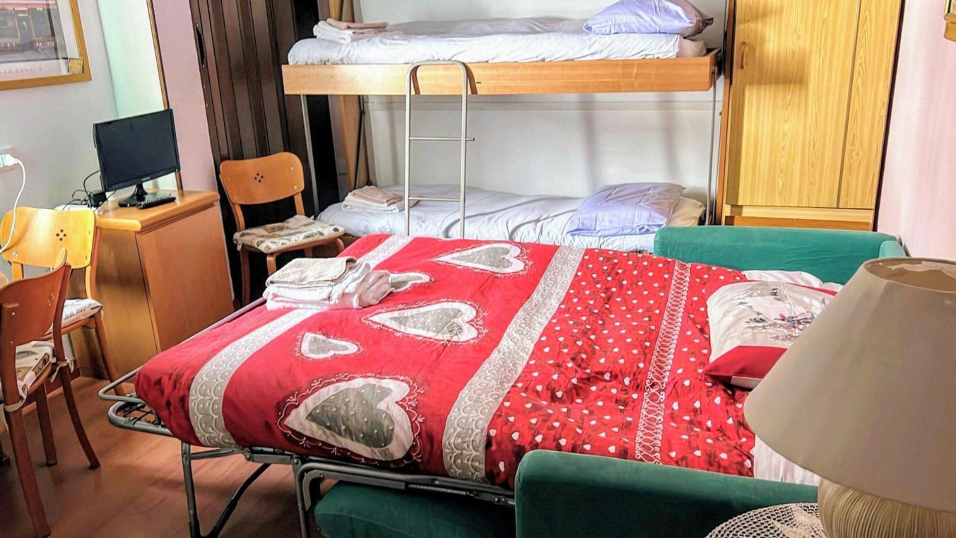 Giomein Sporting Red House Breuil-Cervinia Ngoại thất bức ảnh